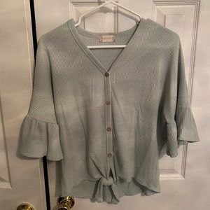 3 quarter length shirt